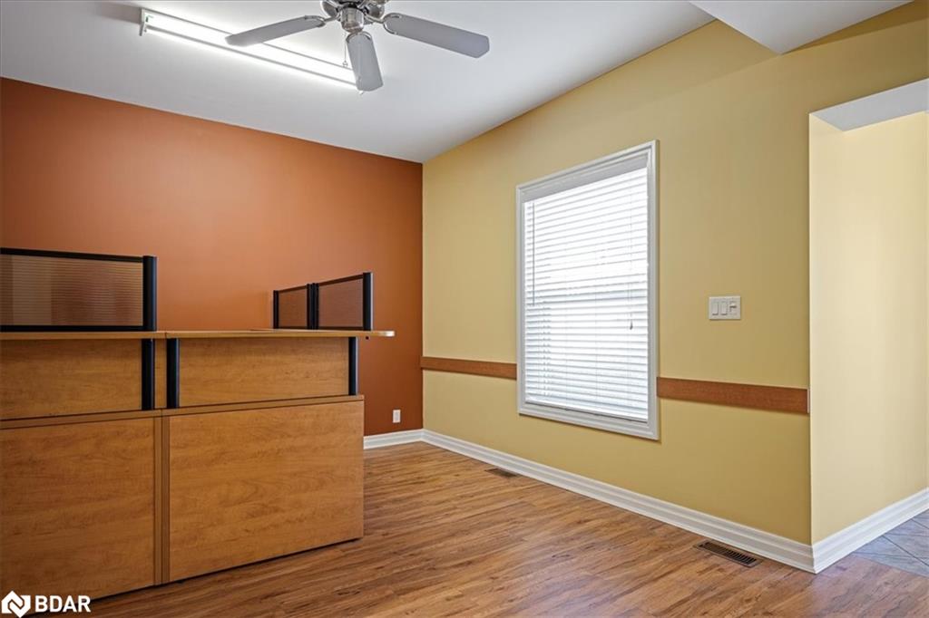 153 Colborne Street W Property Photo 4