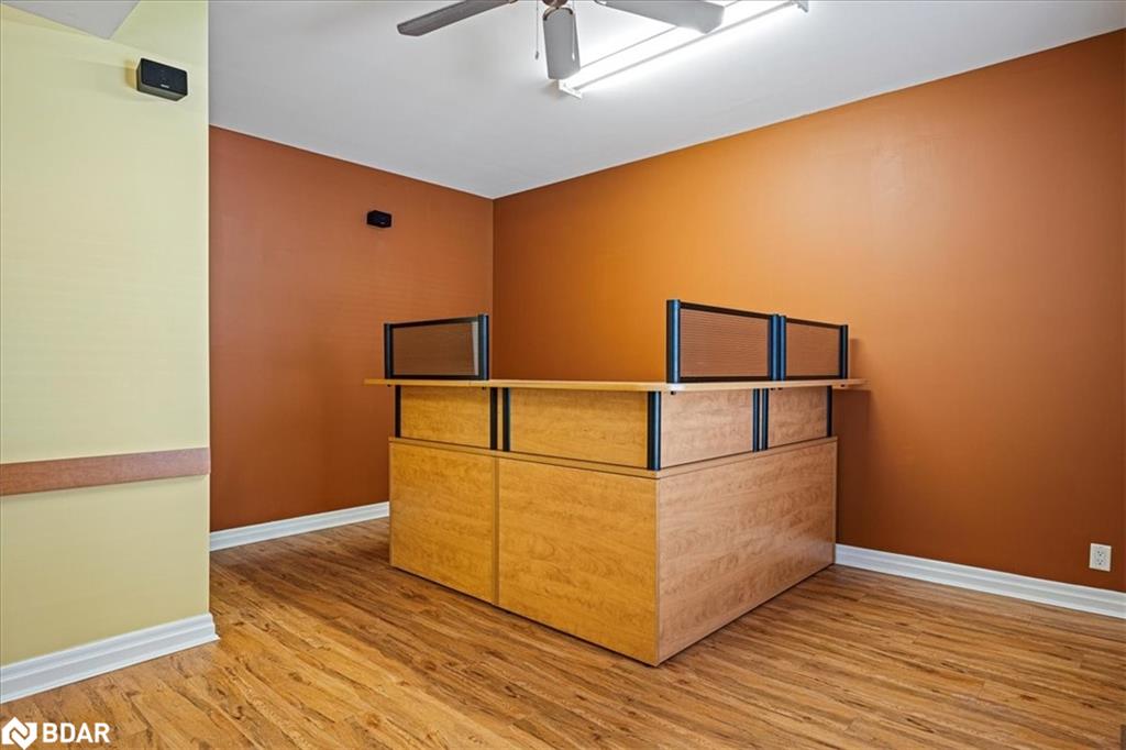 153 Colborne Street W Property Photo 6