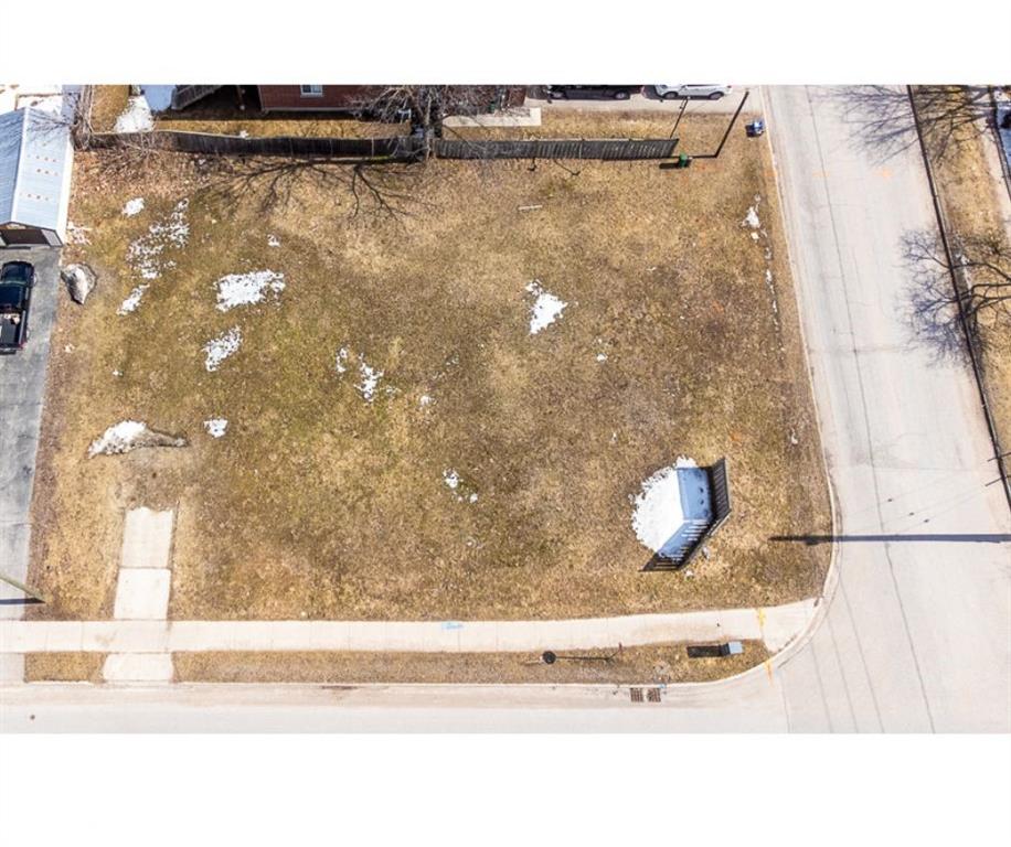 76 Henry Street Property Photo