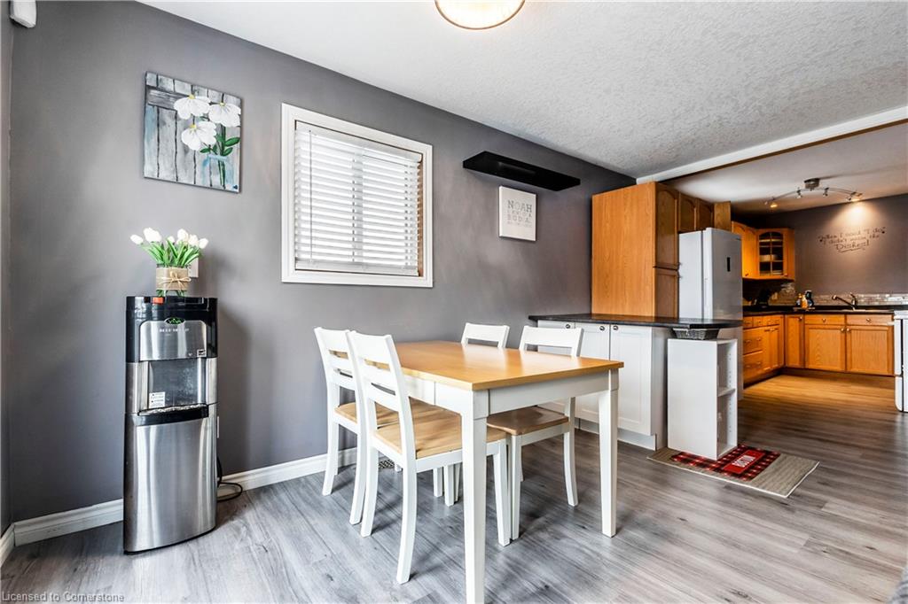 75 Sekura Crescent Property Photo 10