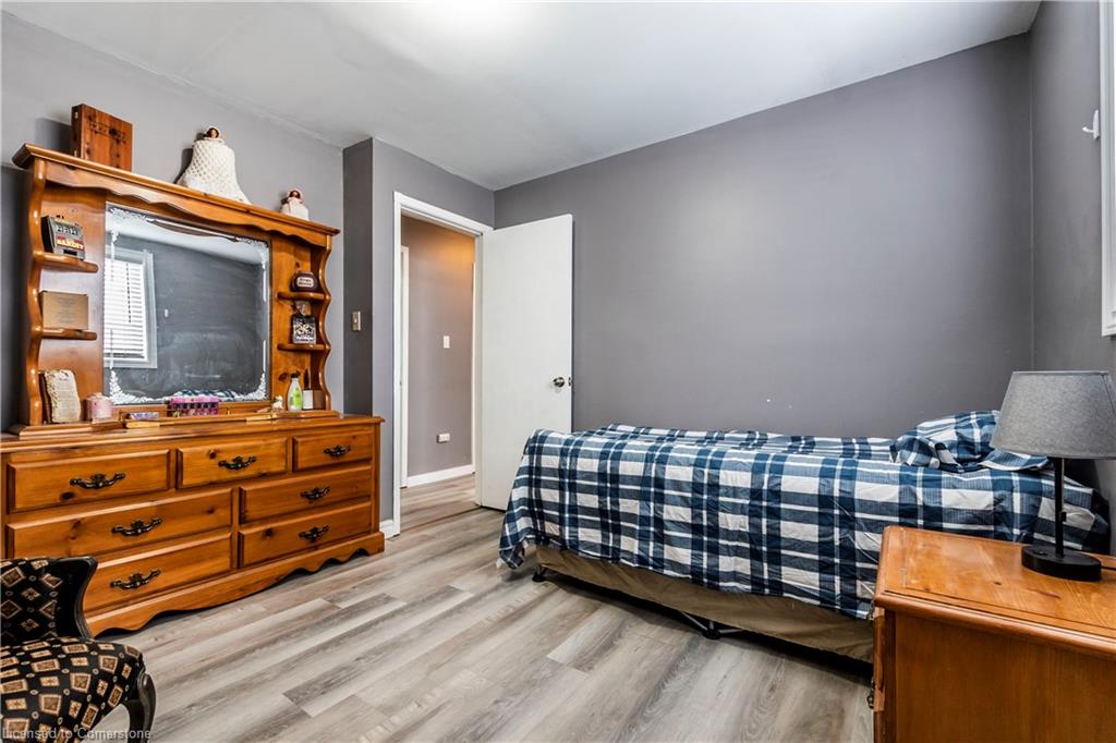 75 Sekura Crescent Property Photo 33