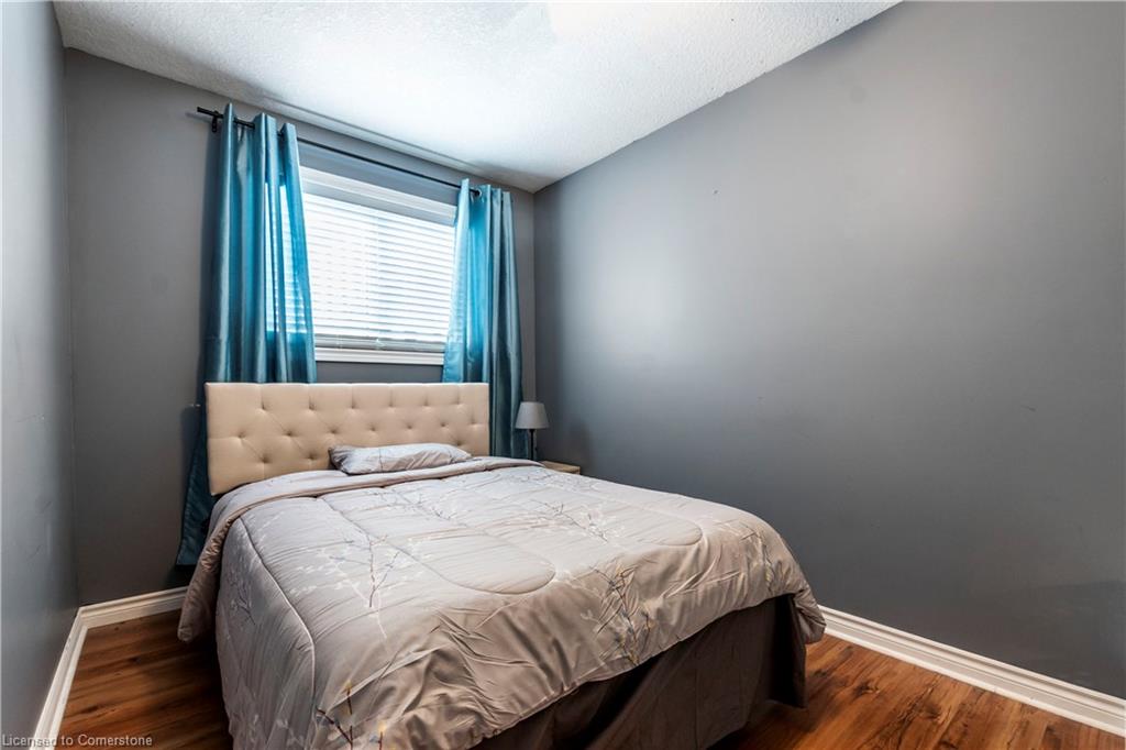 75 Sekura Crescent Property Photo 35
