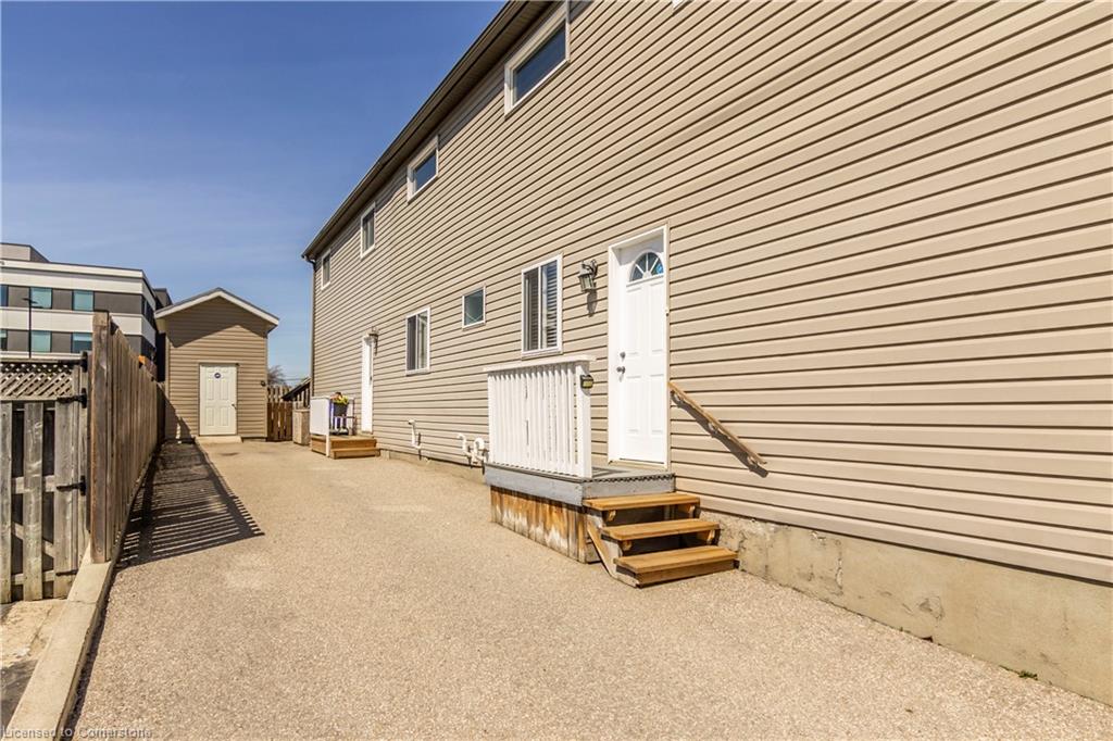 75 Sekura Crescent Property Photo 44