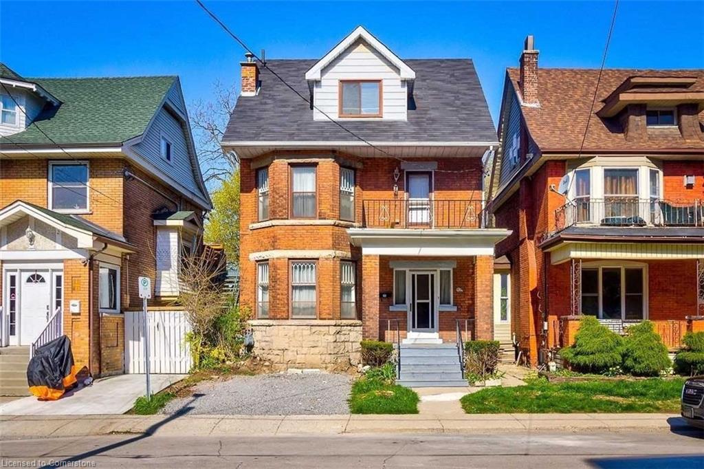 134 Ontario Avenue Property Photo