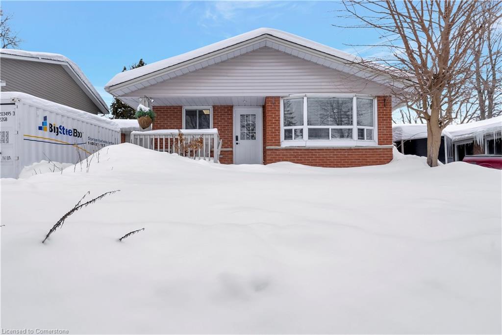 136 Dunsmere Drive Property Photo 4