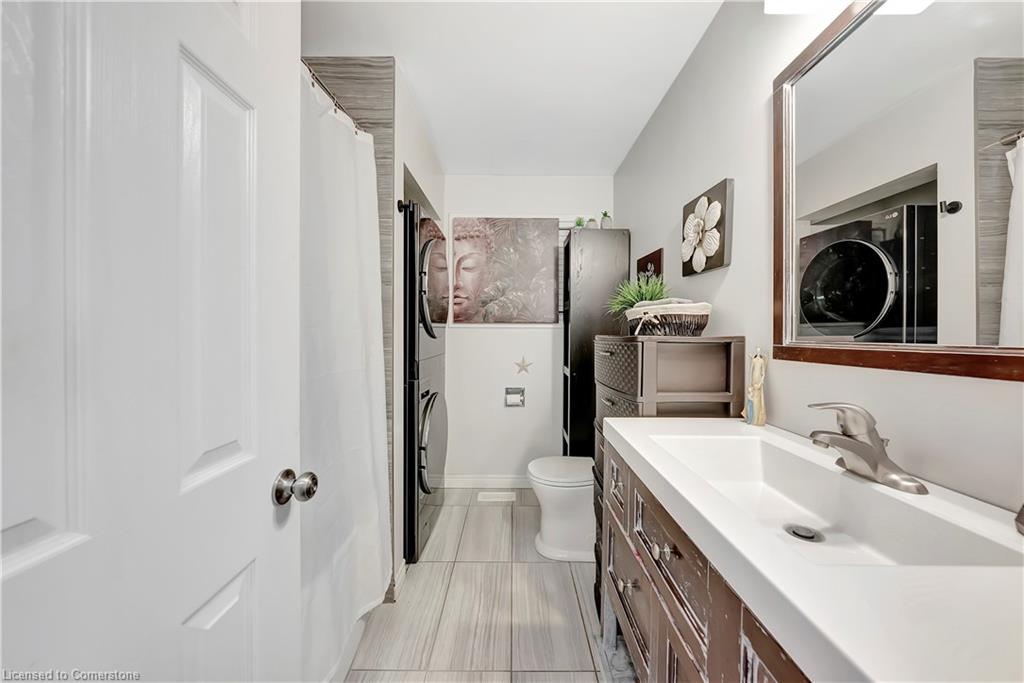 136 Dunsmere Drive Property Photo 15
