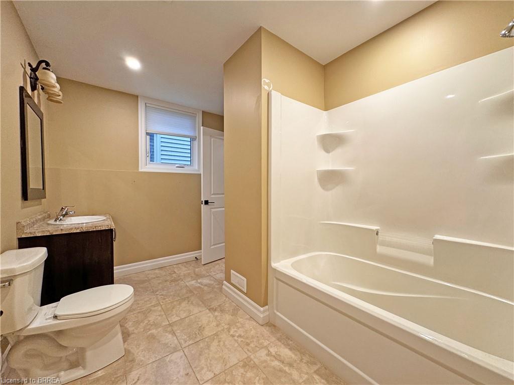 345 Marlborough Street Property Photo 6