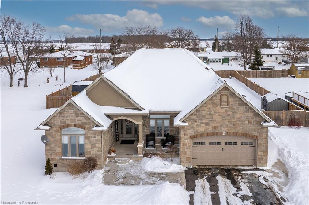 6 Held Crescent Property Photo