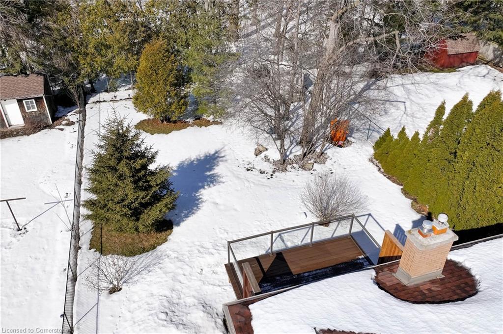 222 Ross Avenue Property Photo 8