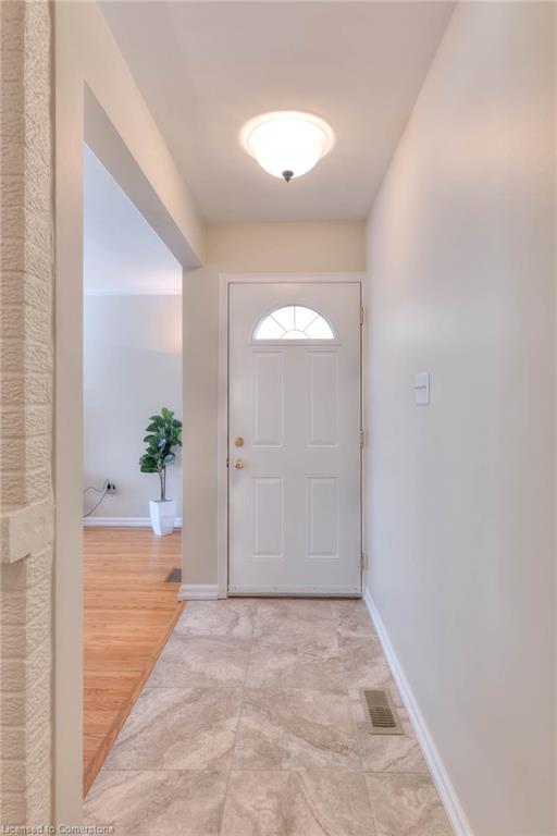 222 Ross Avenue Property Photo 13