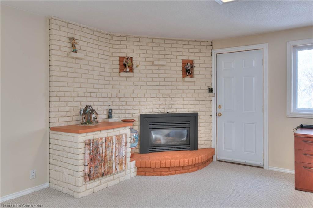 222 Ross Avenue Property Photo 38