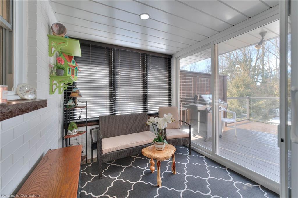 222 Ross Avenue Property Photo 40