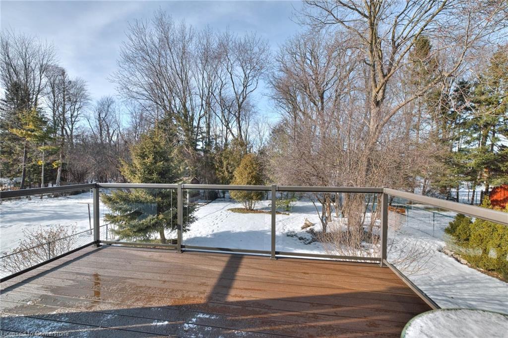 222 Ross Avenue Property Photo 42