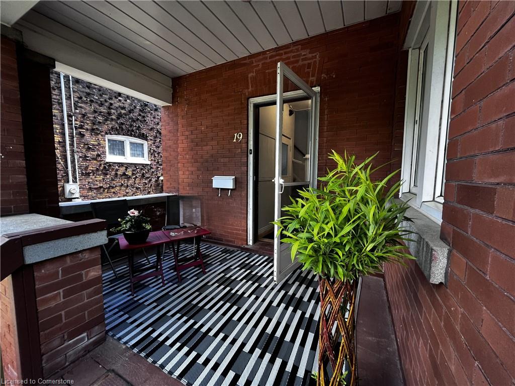 19 Schneider Avenue Property Photo 5