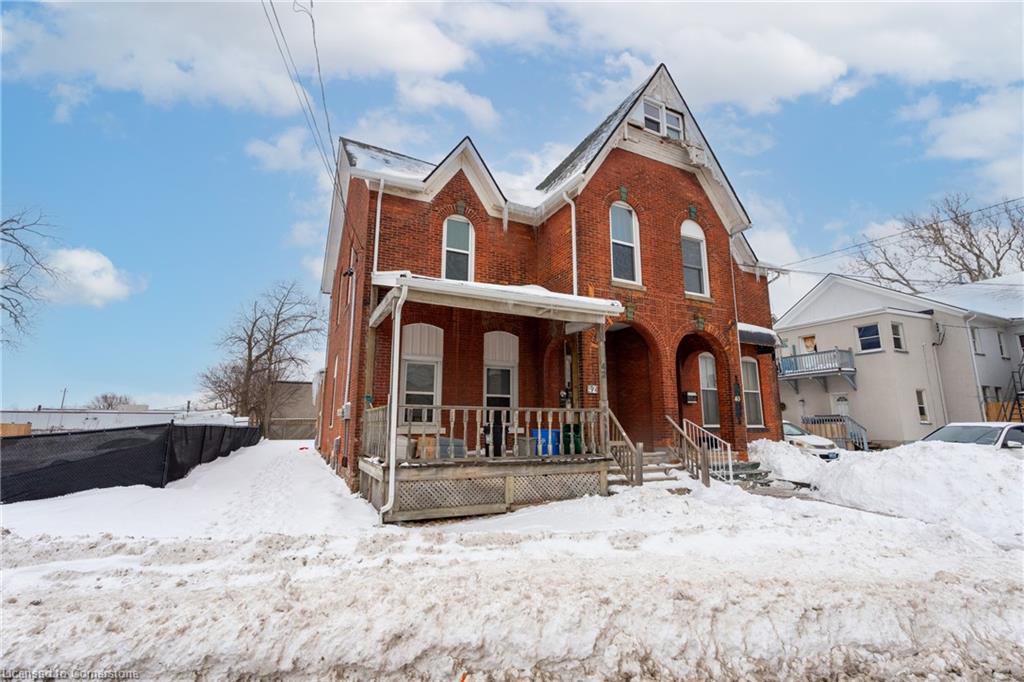 42 Niagara Street Property Photo 2