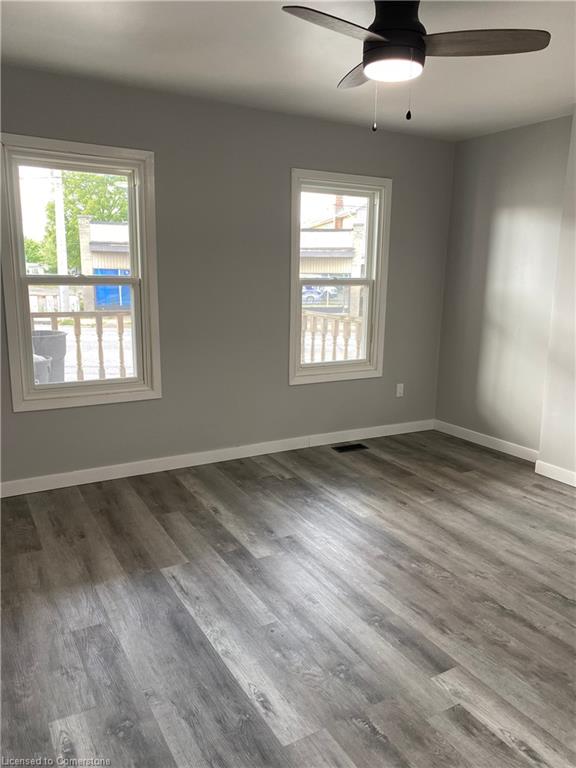 42 Niagara Street Property Photo 24