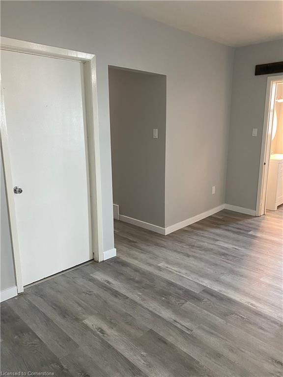 42 Niagara Street Property Photo 31