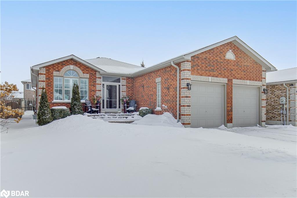 102 Seline Crescent Property Photo