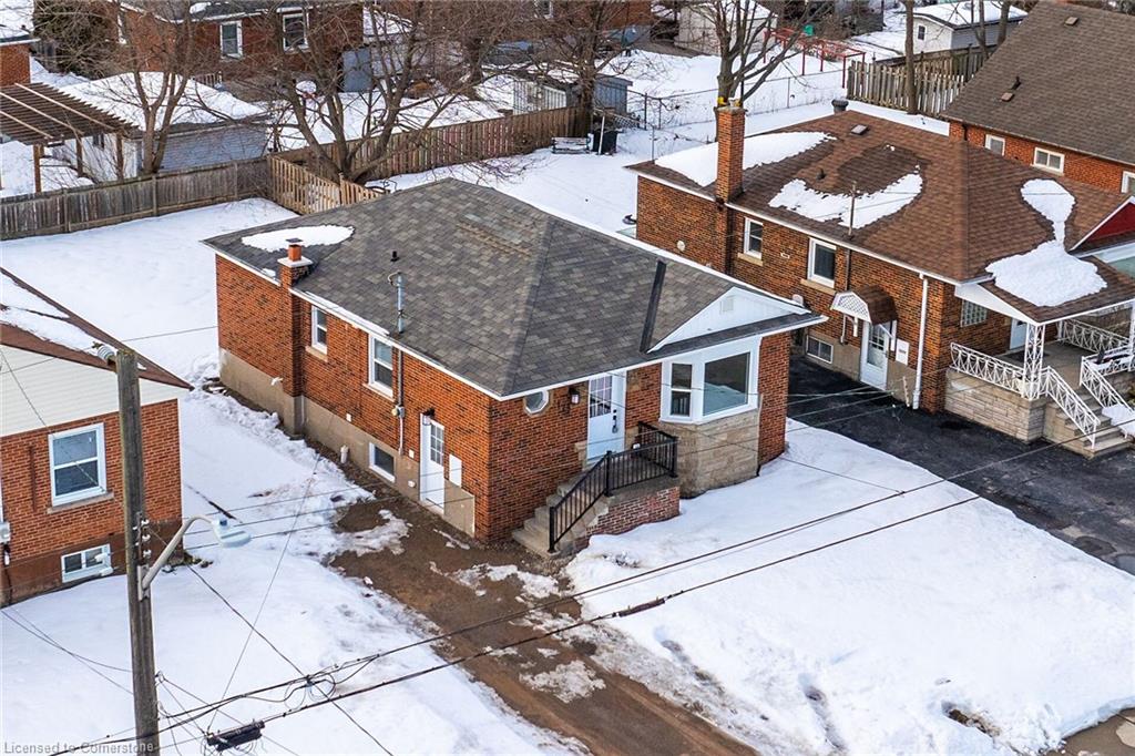 178 East 34th Street Property Photo