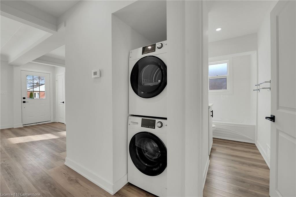178 East 34th Street Property Photo 14