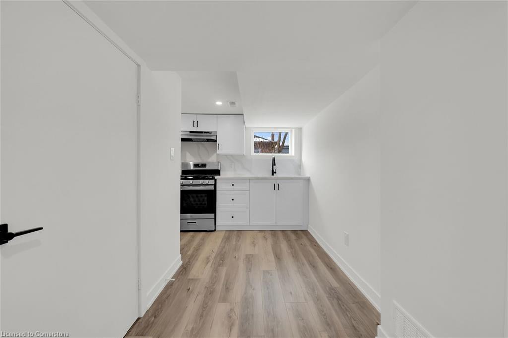 178 East 34th Street Property Photo 23