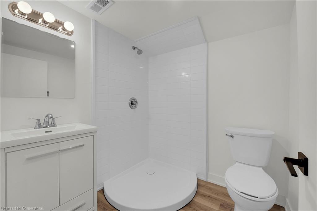 178 East 34th Street Property Photo 27