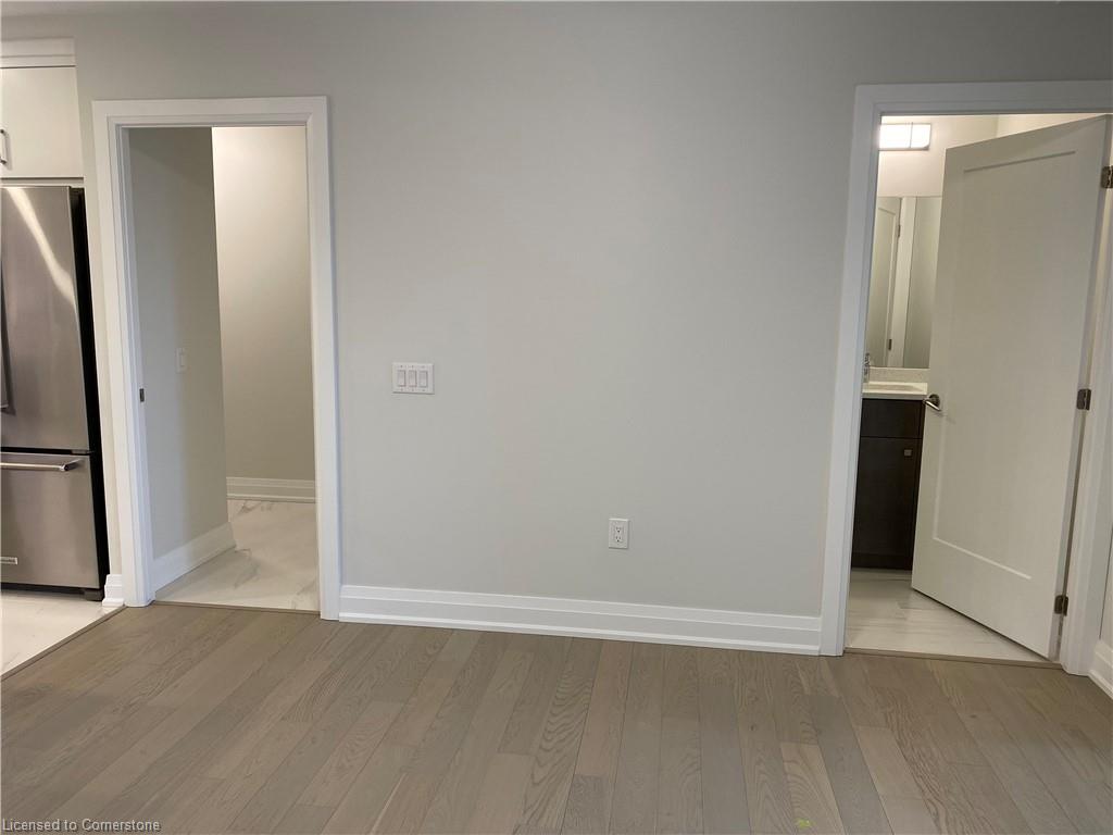 710-71 Wyndham Street S Property Photo 13