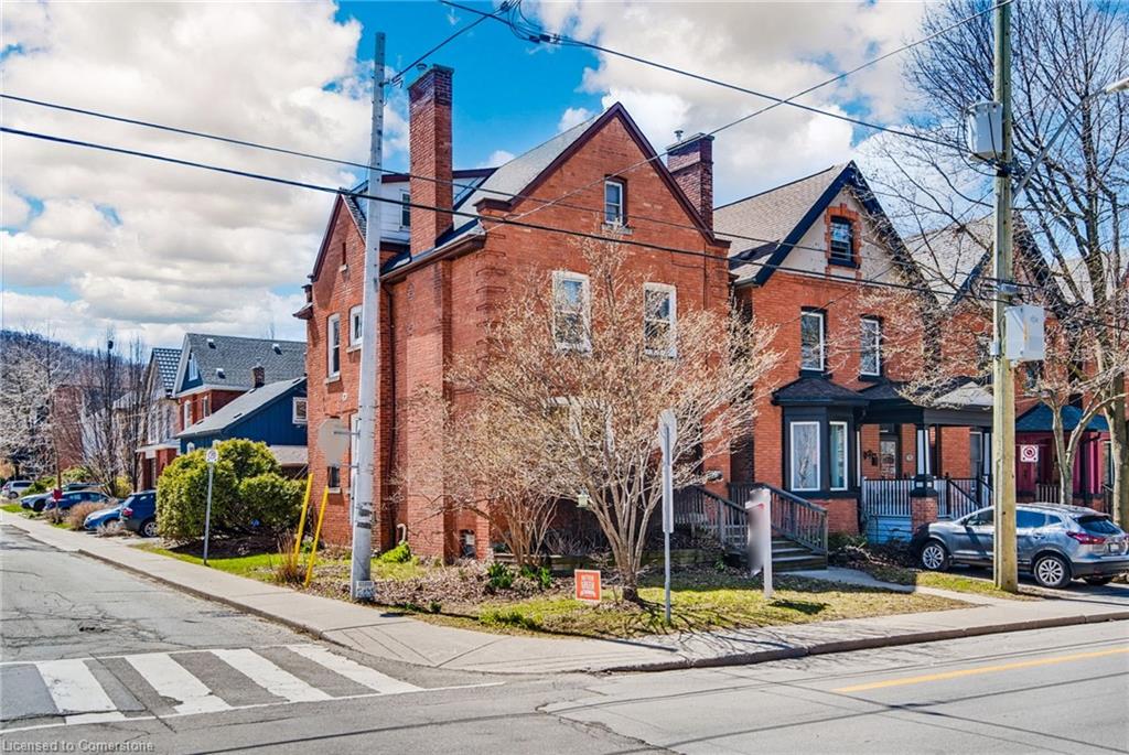 177 Markland Street Property Photo