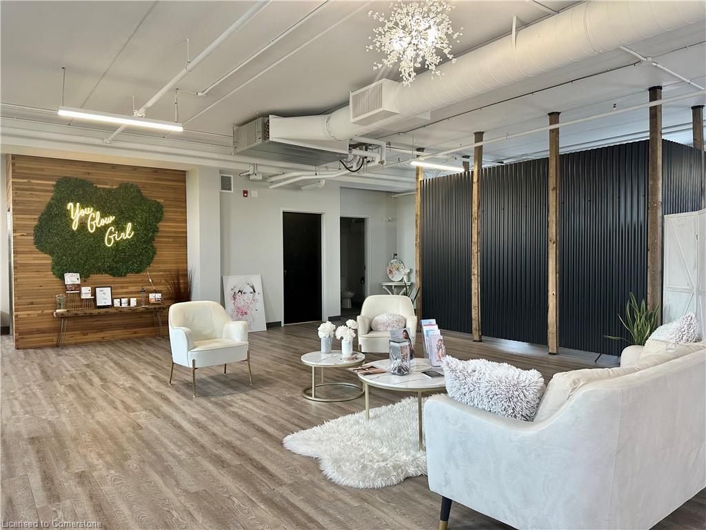 301-146 Forfar Street W Property Photo 7