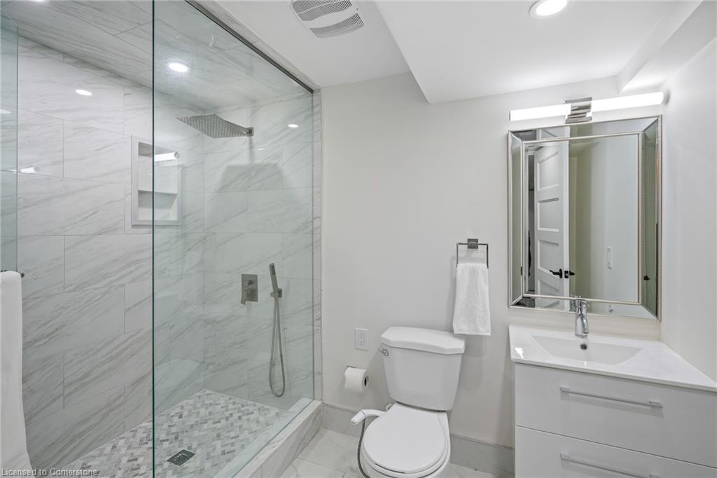 15 Andres Street Property Photo 25