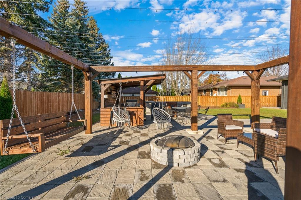 15 Andres Street Property Photo 32