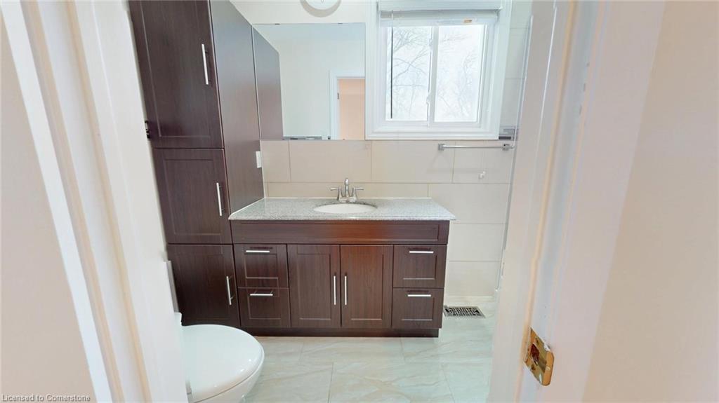 25 Seguin Street Property Photo 13