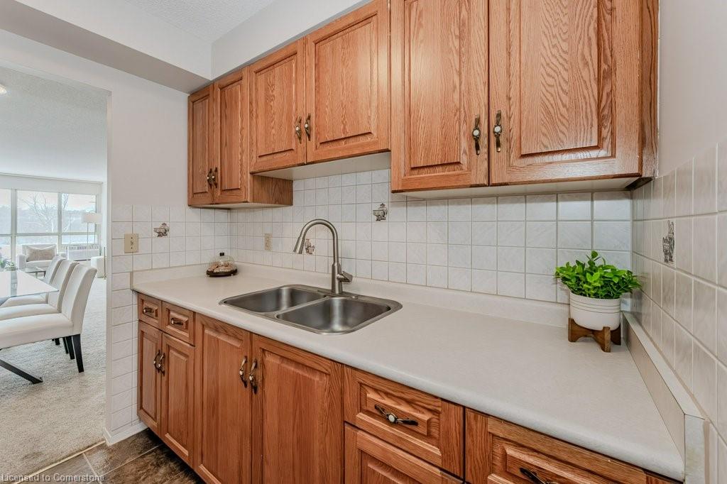 206-358 Waterloo Avenue Property Photo 16