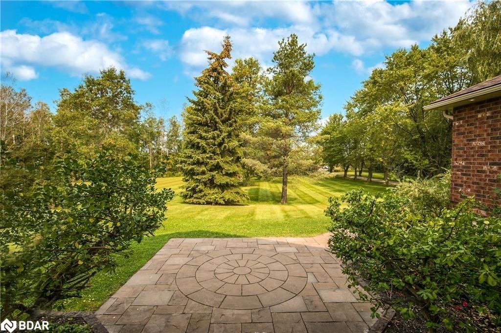 1775 9th Line Property Photo 9