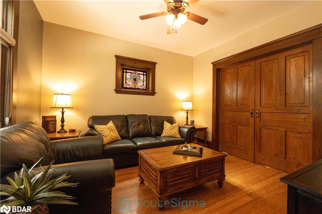 212 Front Street Property Photo 14