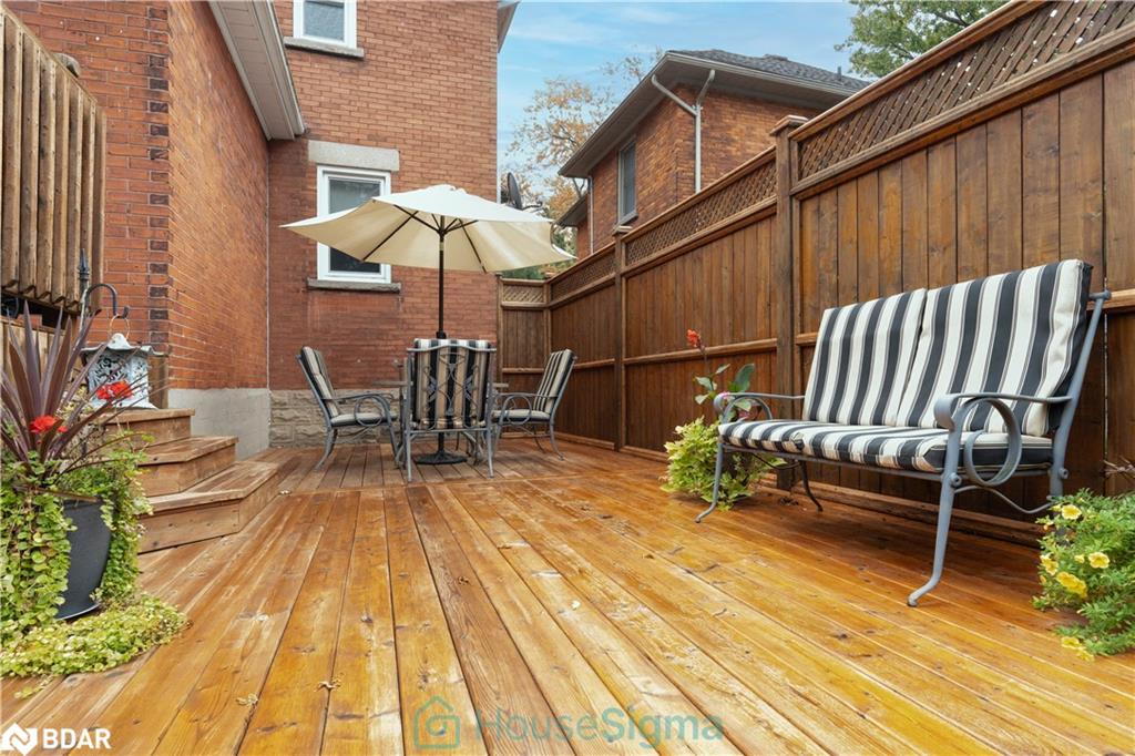 212 Front Street Property Photo 34