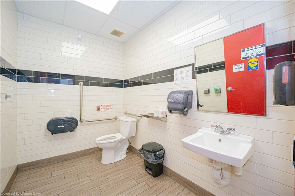 12-3480 Fairview Street Property Photo 10