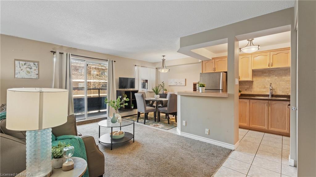 203-640 Grey Street Property Photo