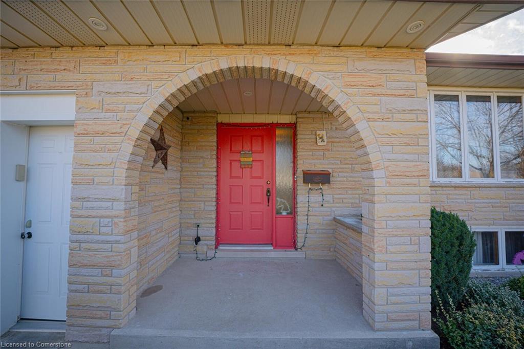 84 Wimbleton Crescent Property Photo 4