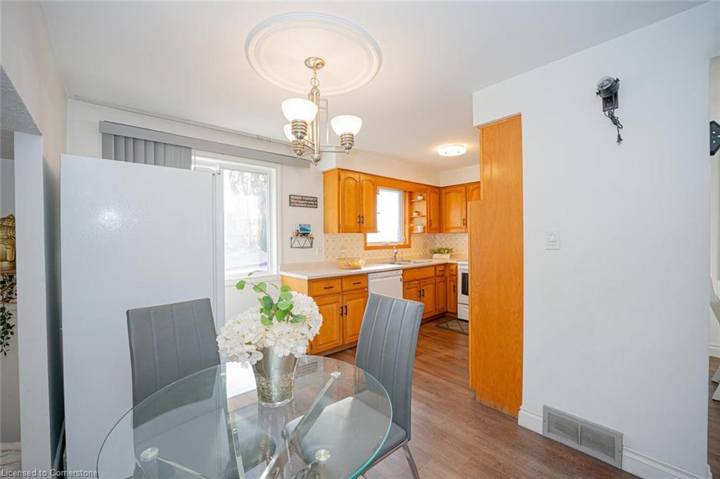84 Wimbleton Crescent Property Photo 14