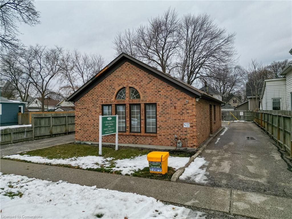 140 Cameron Street Property Photo 3