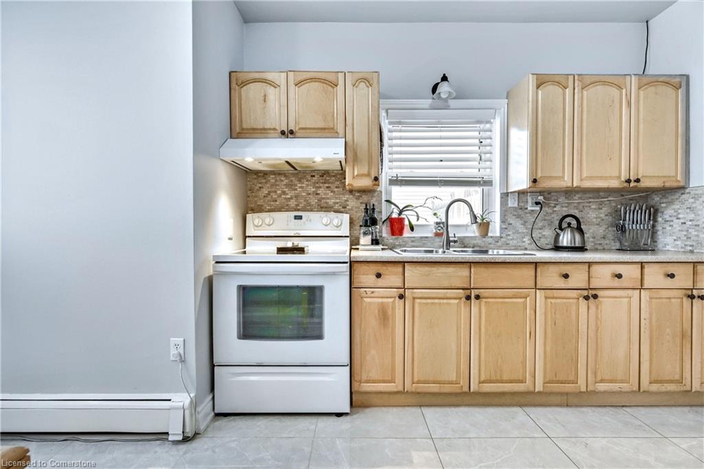 31 Woodrow Street Property Photo 11