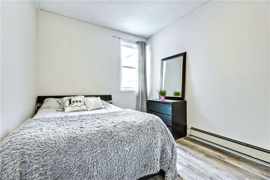 31 Woodrow Street Property Photo 17