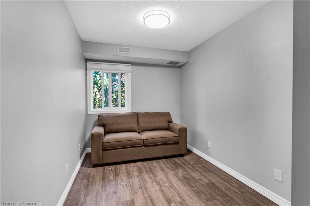 310-500 Westmount Road Property Photo 20
