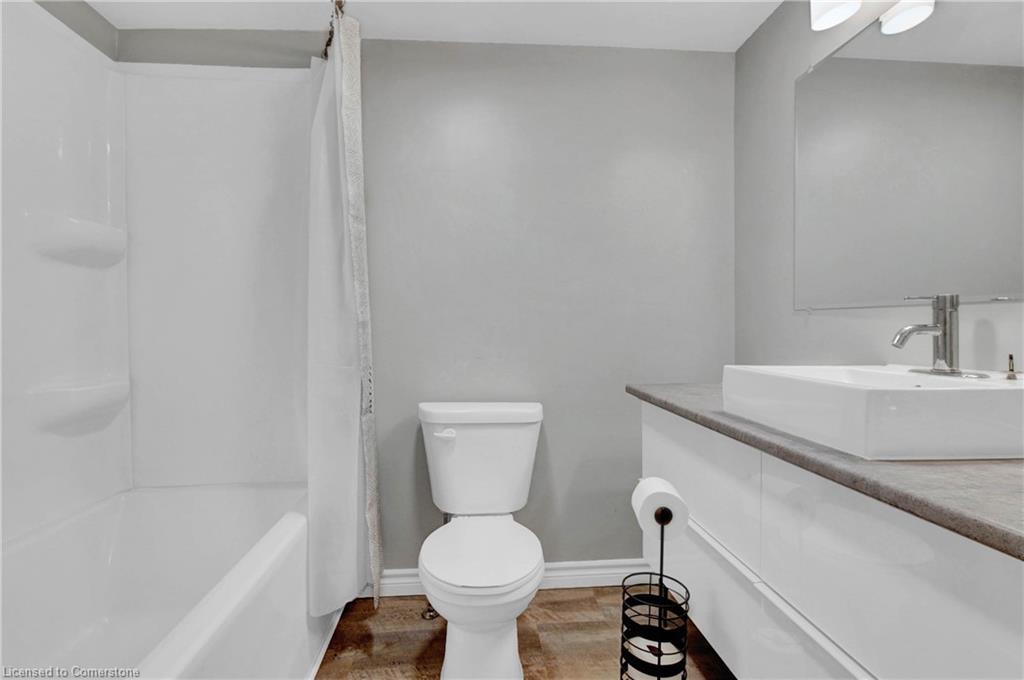 310-500 Westmount Road Property Photo 25