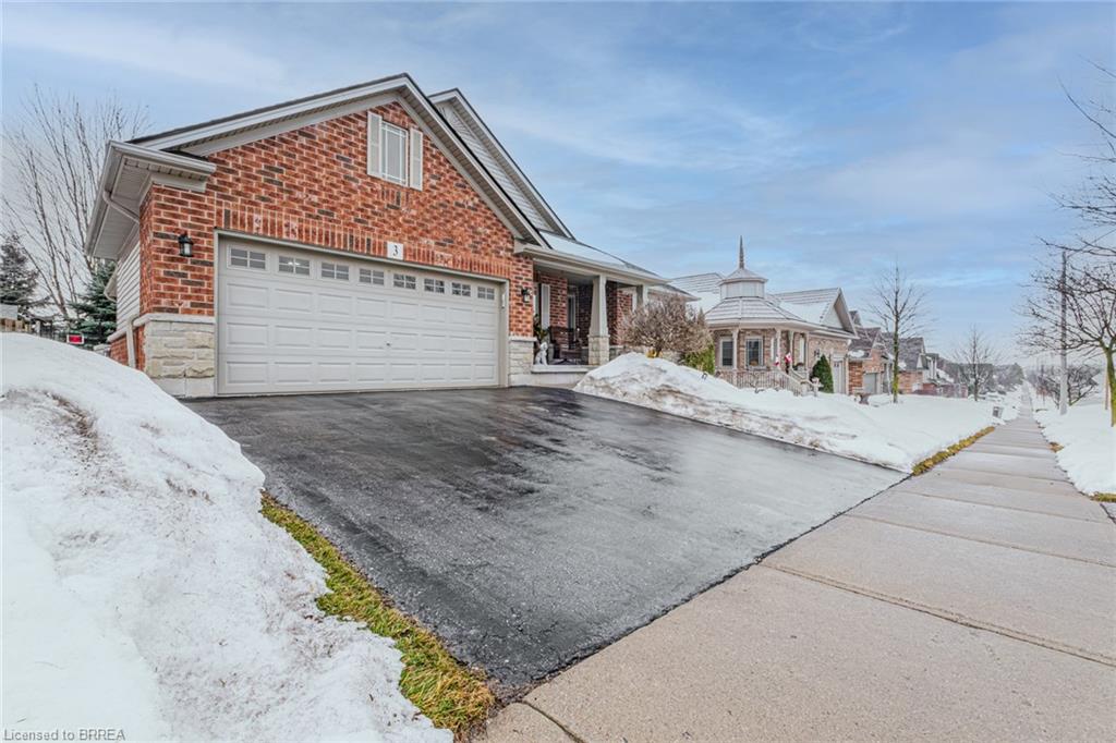 3 Cobblestone Drive Property Photo 2
