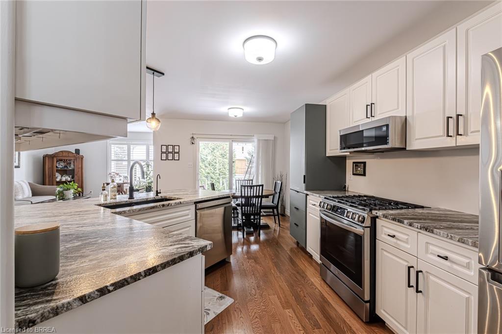 3 Cobblestone Drive Property Photo 13