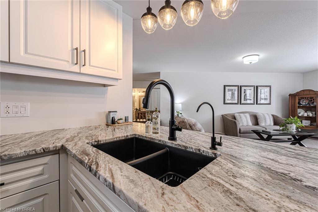 3 Cobblestone Drive Property Photo 15