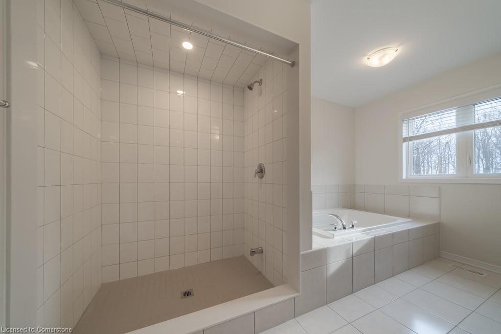 101 Cactus Crescent Property Photo 24