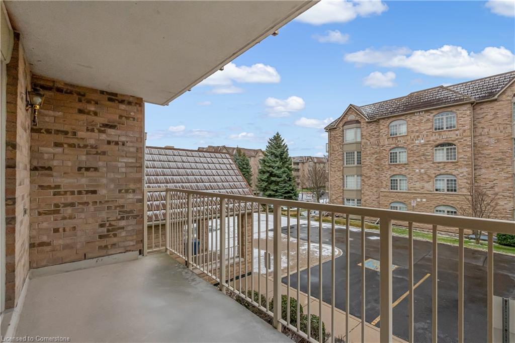 A204-216 Plains Road W Property Photo 25